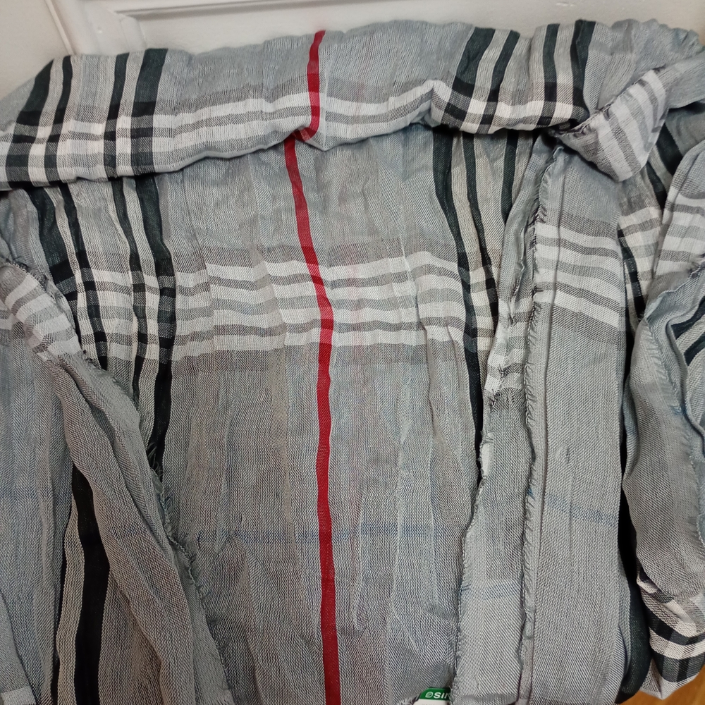 Simons Black and Gray Striped Scarf